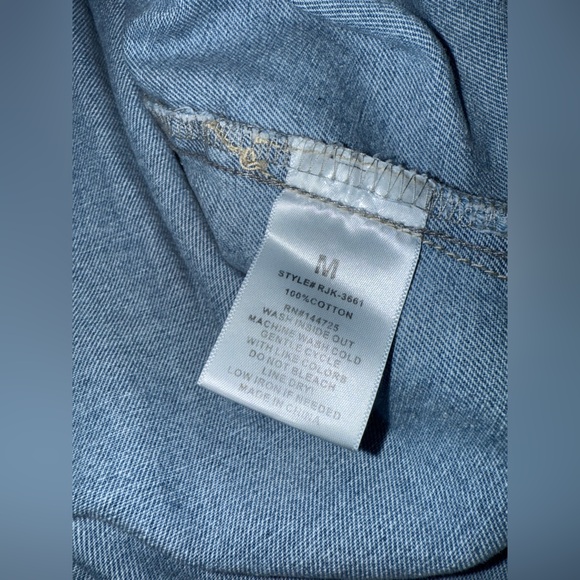 American Bazi Distressed Jean Jacket - M - Picture 4 of 6